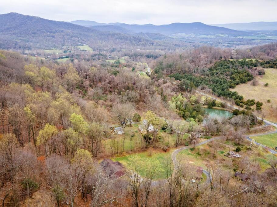 Holiday home Balk Oasis, Mountain Views,rustic, Hottub